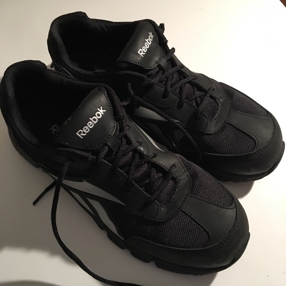 reebok non slip work sneaker